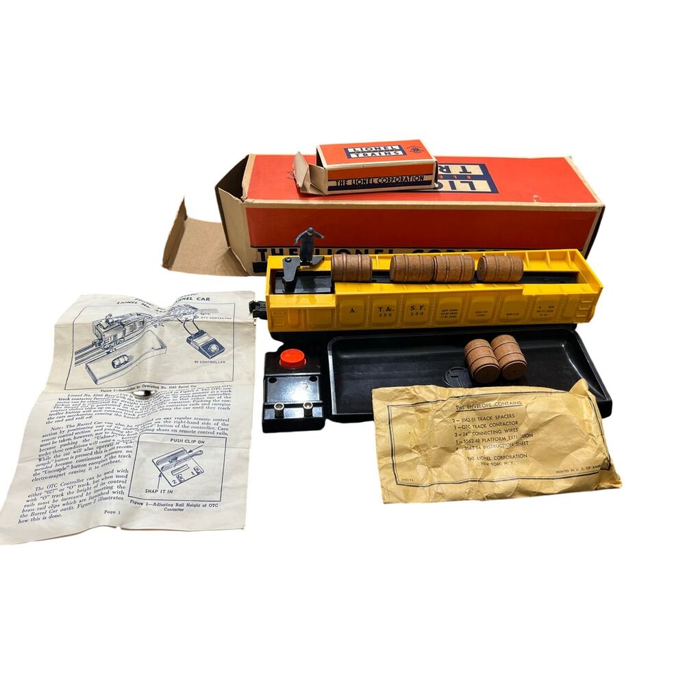 Vintage Lionel 3562 Operating Barrel Car O Gauge w Box Controller Manual